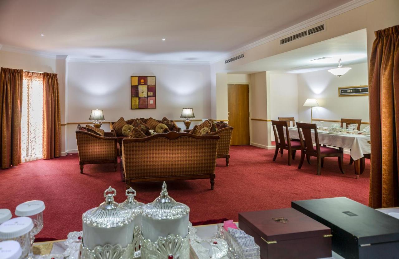 Golden Tulip Nizwa Hotel Exterior photo