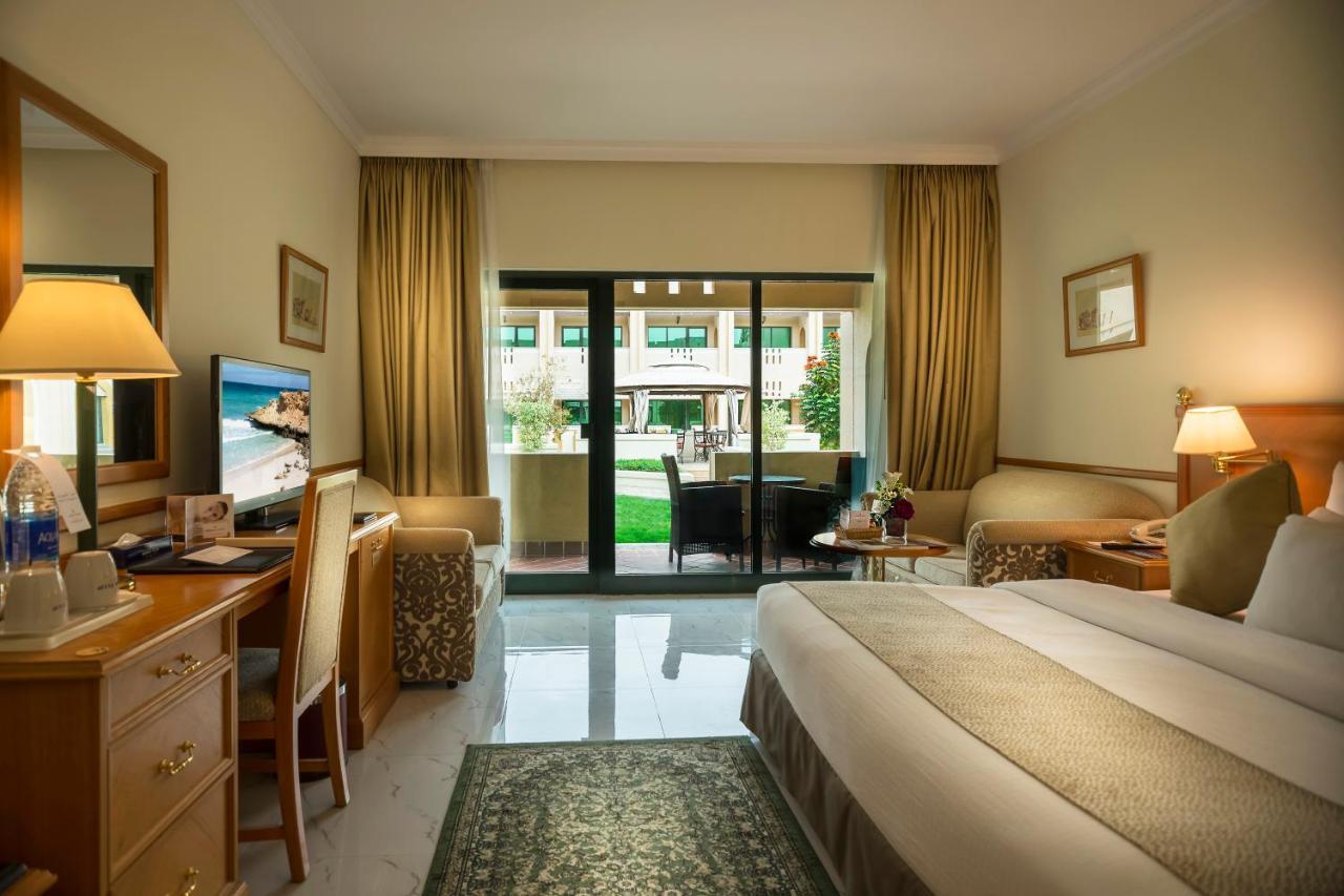 Golden Tulip Nizwa Hotel Exterior photo