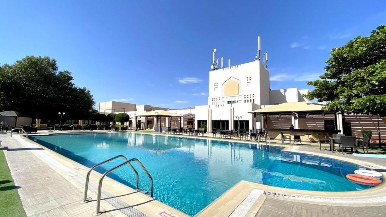 Golden Tulip Nizwa Hotel Exterior photo